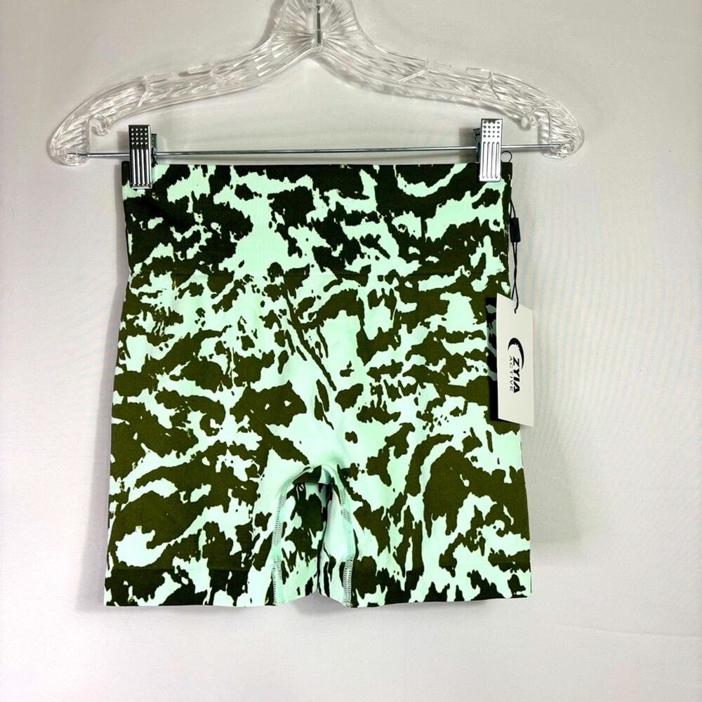 NWT Zara Mint and Olive Seamless Scrunchy What Hustle Shorts Size Medium VV0940